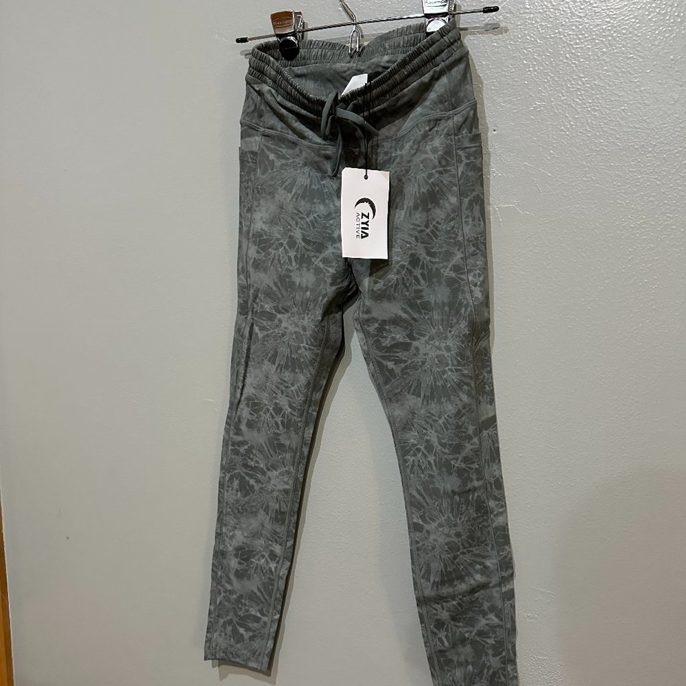 ZYIA Sage Hendrix Cinched Waistband Pocket Luxe
